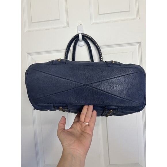 Viola Castellani Blue Leather Studded Shoulder Bag Made in Italy - Picture 3 of 8